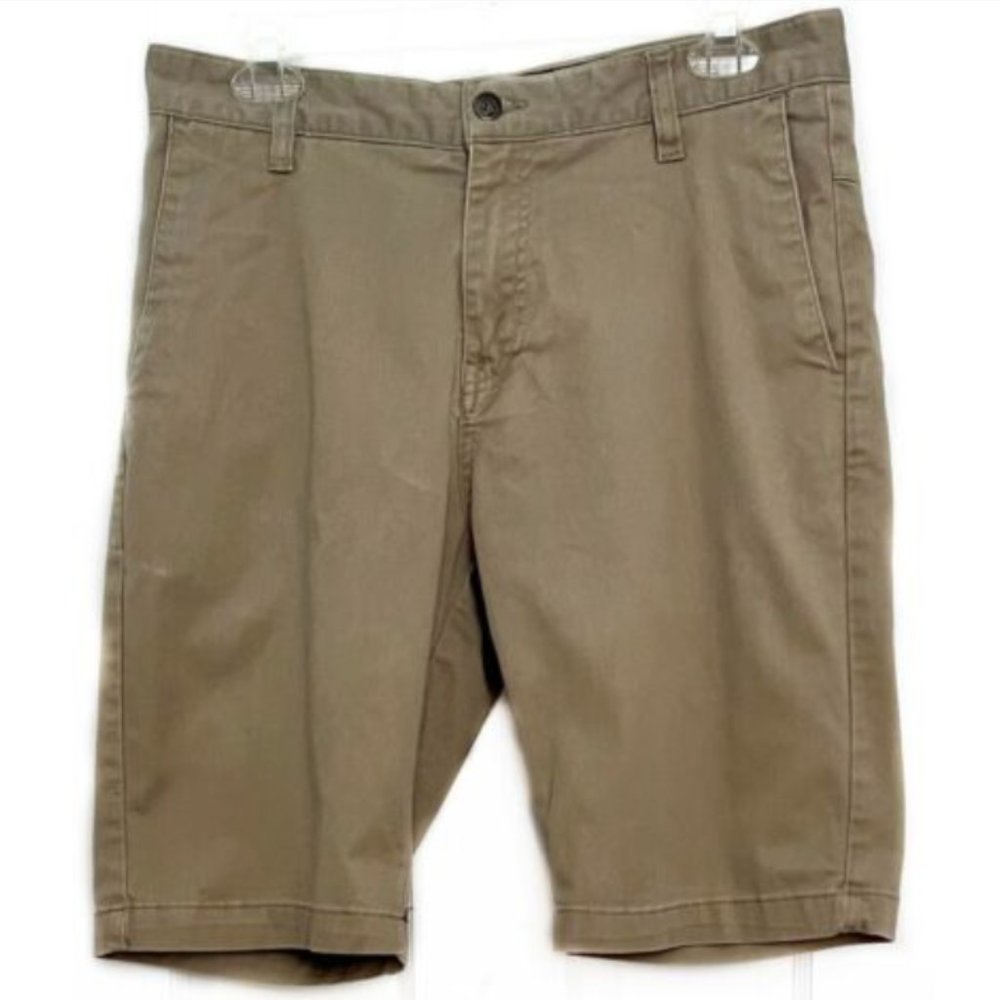 Volcom Corpo Class Mens Tan Khaki Chino Shorts Size 30